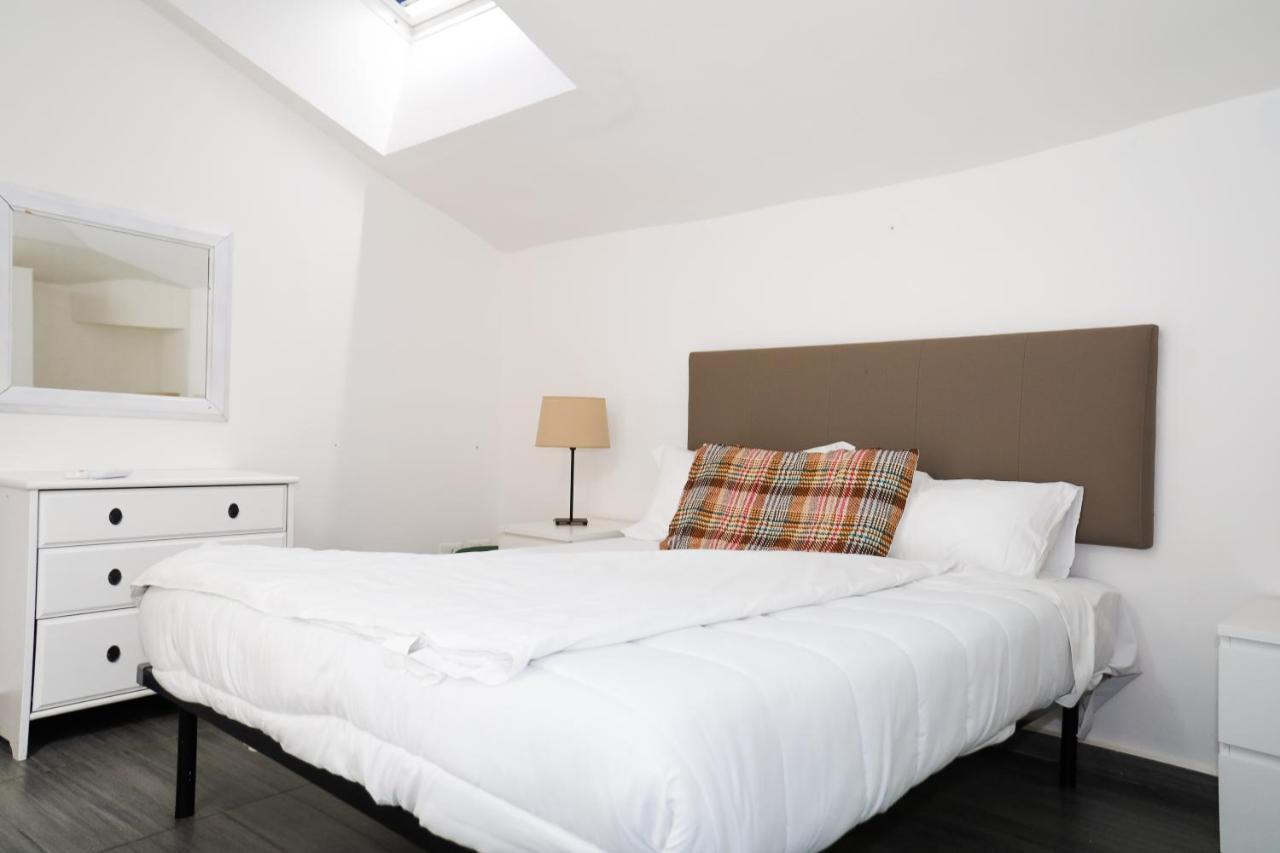 Appartement Hosting Dreams Attics - Duomo Milan