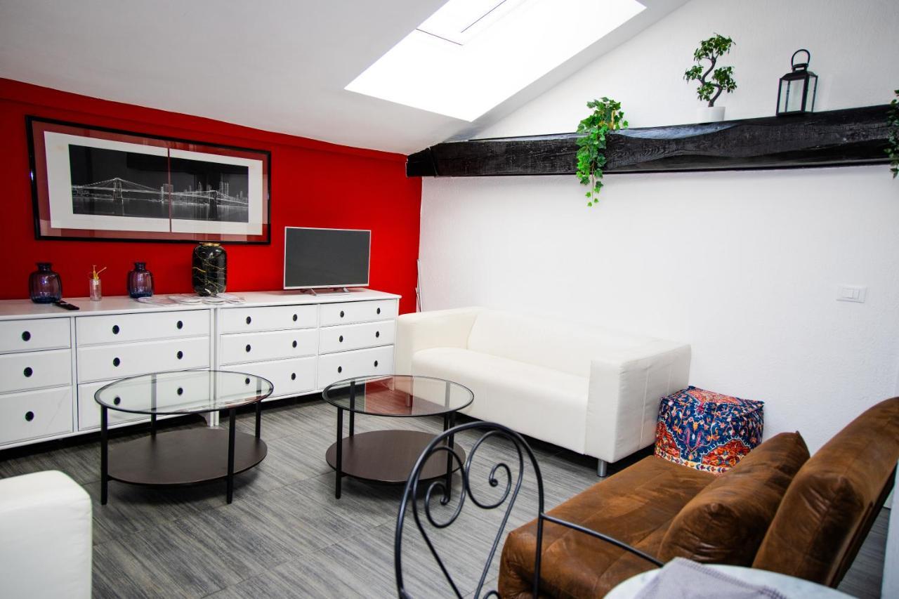 Hosting Dreams Attics - Duomo Appartement Milan