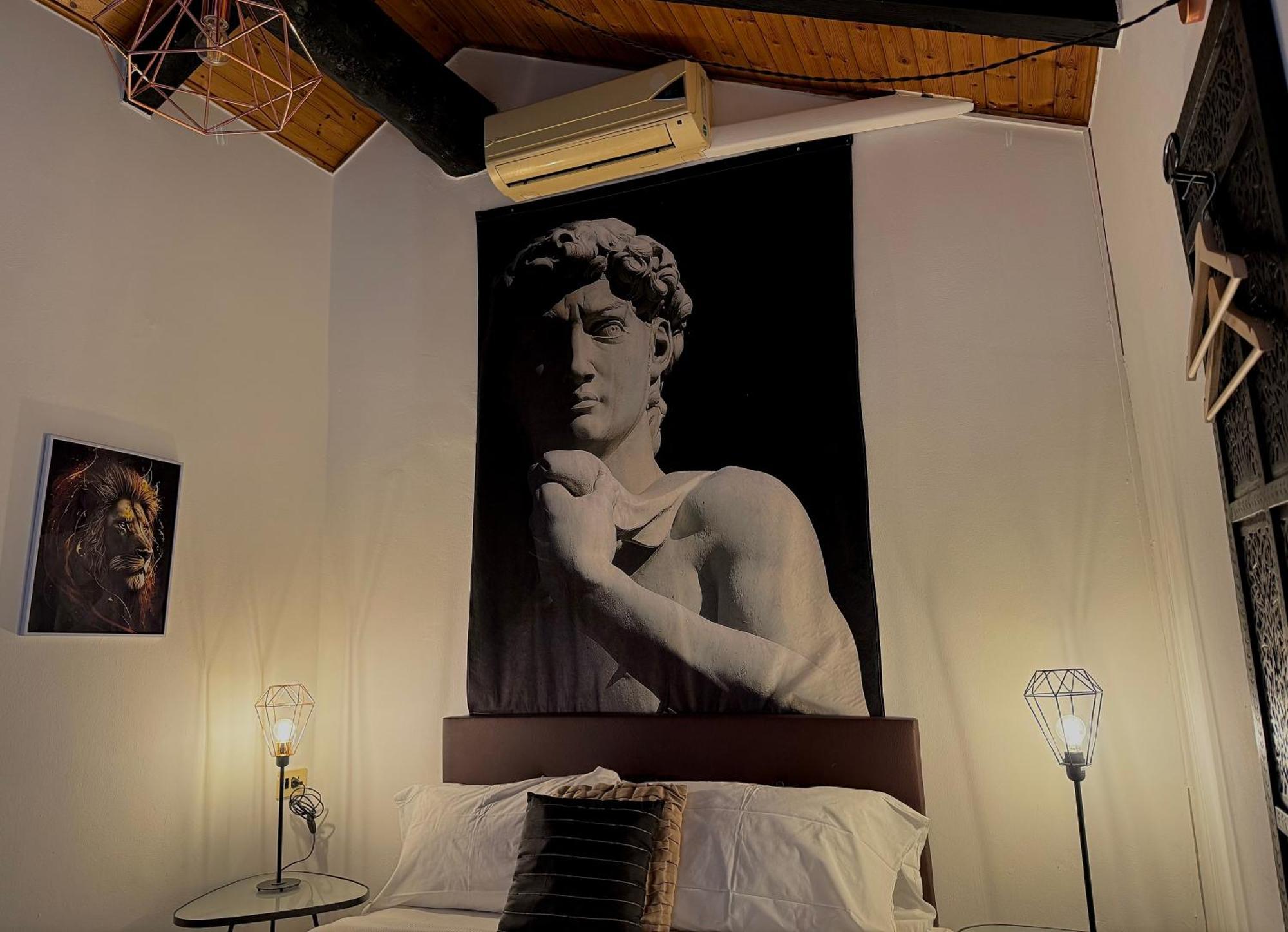 Hosting Dreams Attics - Duomo Appartement *