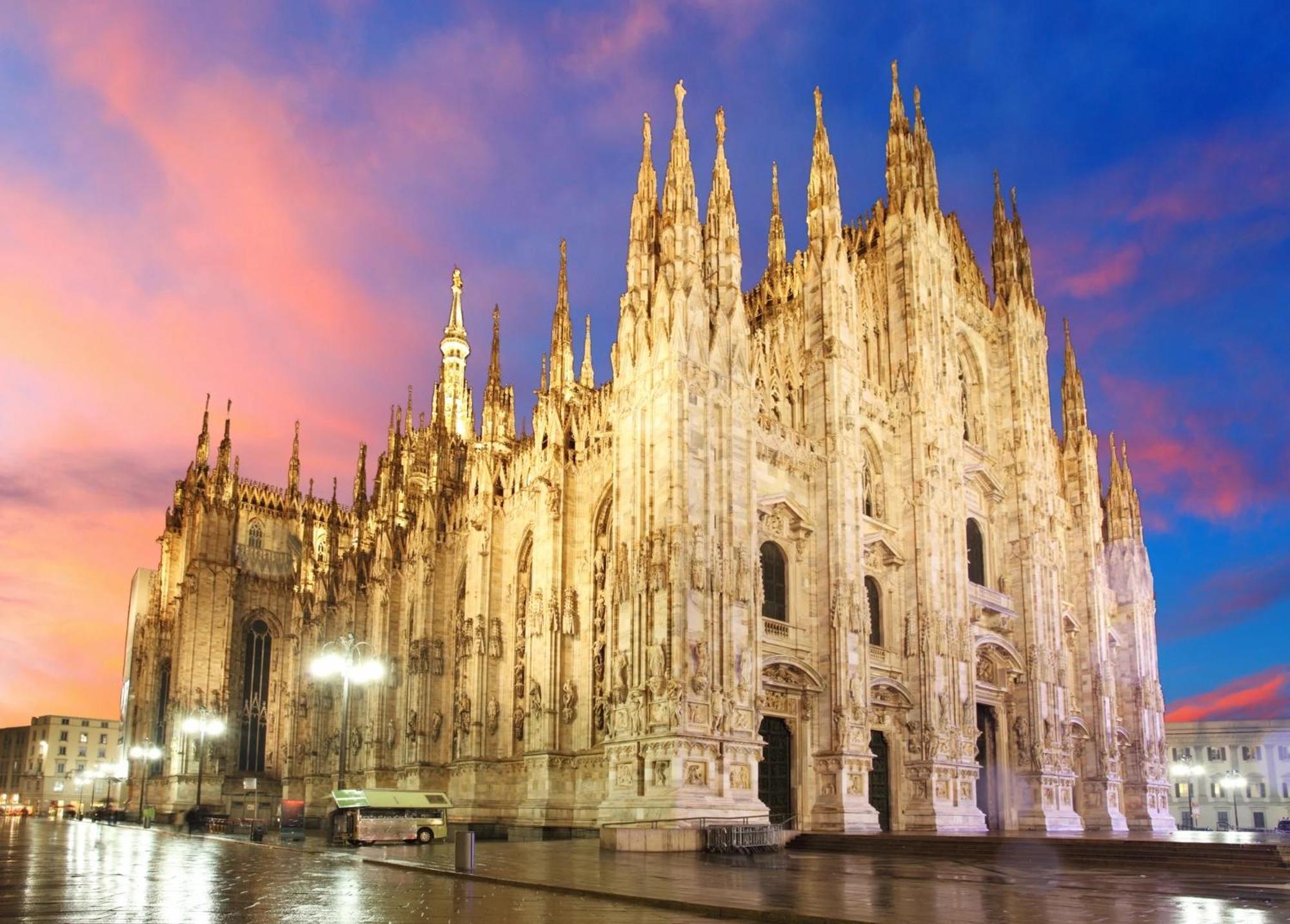 Hosting Dreams Attics - Duomo Apartamento