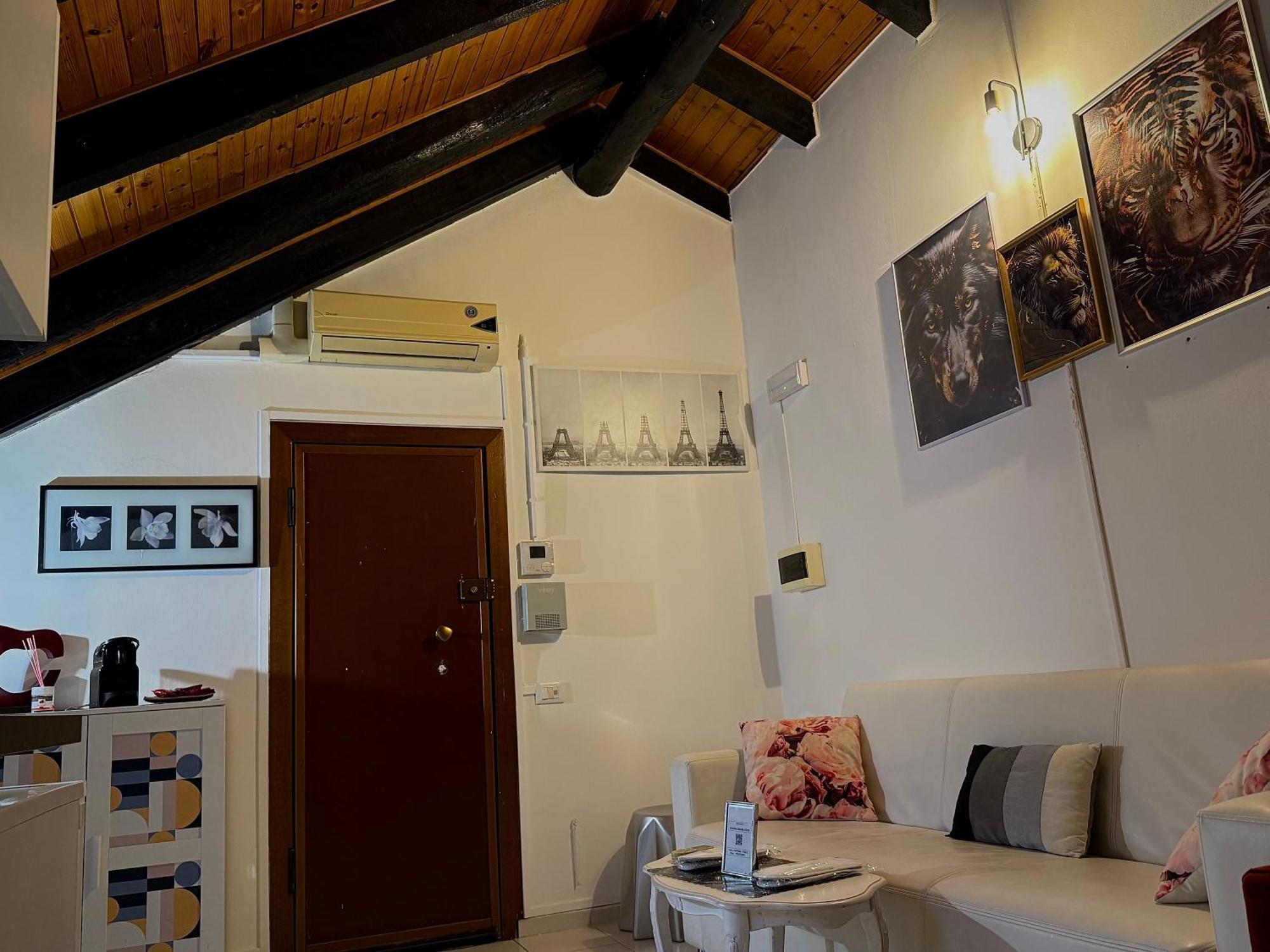 Apartamento Hosting Dreams Attics - Duomo